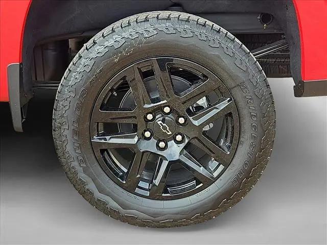 2026 Chevrolet Silverado 1500 4WD Crew Cab Short Bed Custom Trail Boss