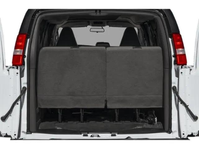 2025 Chevrolet Express Passenger RWD 3500 Extended Wheelbase LS