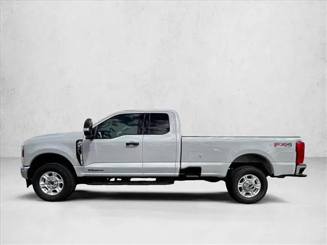 2026 Ford F-350 XLT