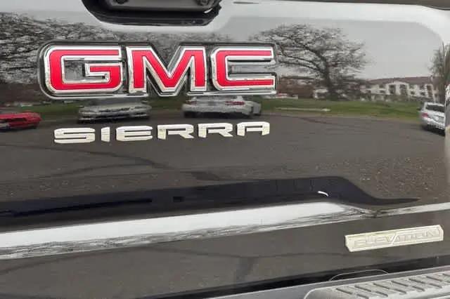 2026 GMC Sierra 1500 Crew Cab, Short Bed, Elevation, 4WD