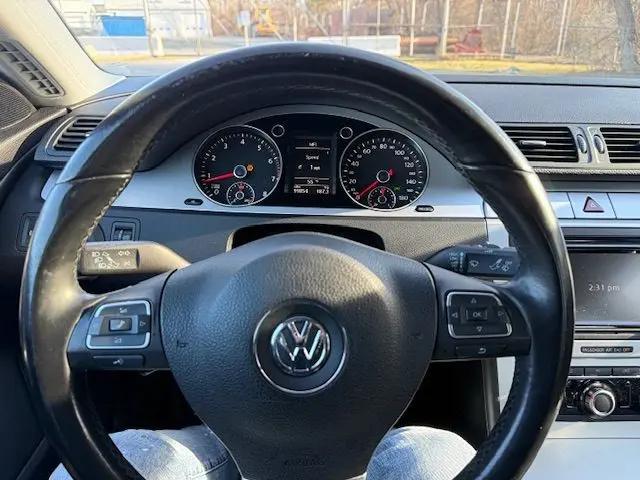 2010 Volkswagen CC Sport