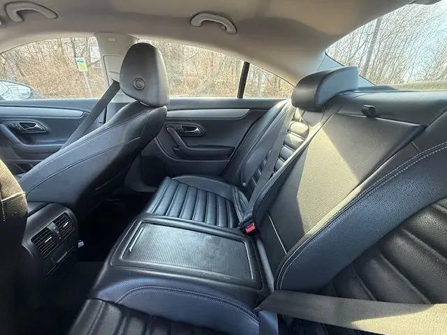 2010 Volkswagen CC Sport