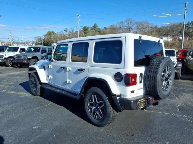 2026 Jeep Wrangler 4-Door Sahara 4x4