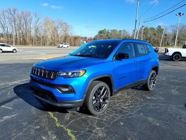 2026 Jeep Compass Latitude Altitude