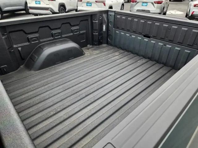 2026 Chevrolet Silverado 1500 4WD Crew Cab Standard Bed LT