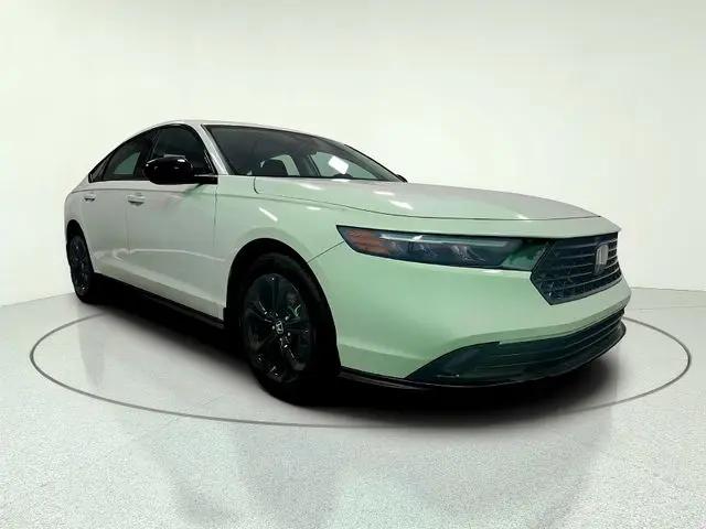2025 Honda Accord Sedan SE