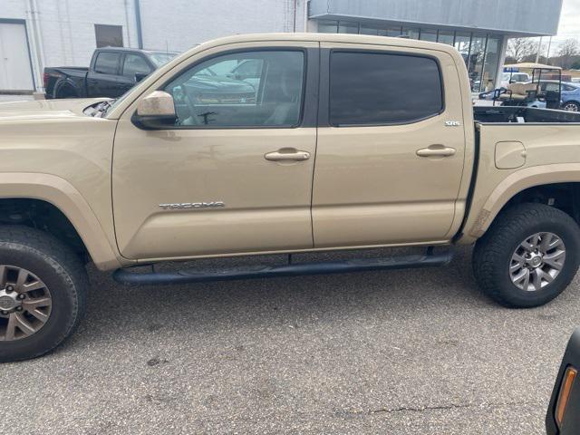 2018 Toyota Tacoma SR5 V6 2018 Toyota Tacoma SR5 V6