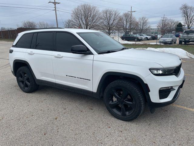 2023 Jeep Grand Cherokee Limited 4x4 2023 Jeep Grand Cherokee Limited 4x4