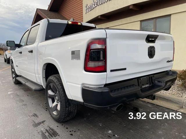 2023 Ram 1500 Big Horn Crew Cab 4x4 5'7" Box
