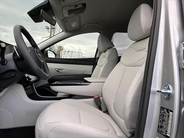 2026 Hyundai Tucson Hybrid SEL
