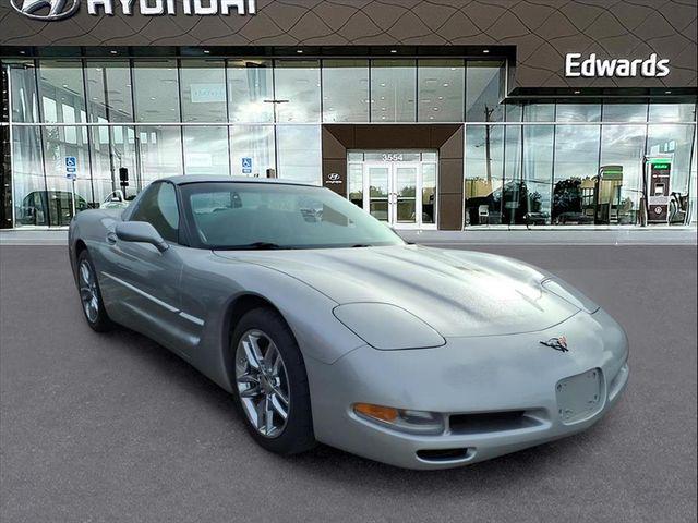 2004 Chevrolet Corvette Base
