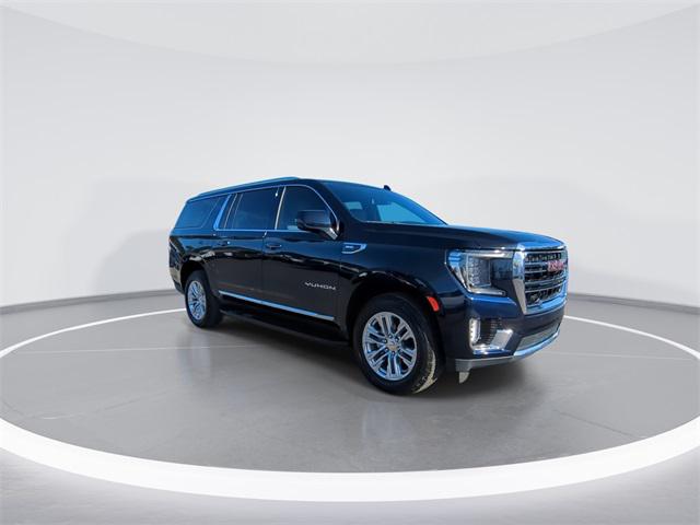 2023 GMC Yukon XL 4WD SLT