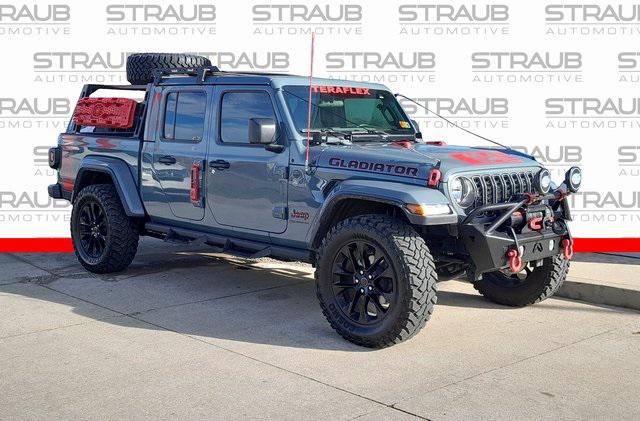 2025 Jeep Gladiator Nighthawk
