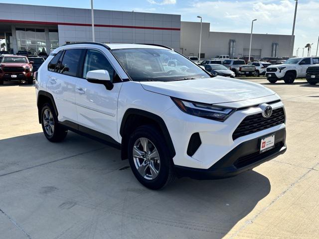 2024 Toyota RAV4 XLE 2024 Toyota RAV4 XLE