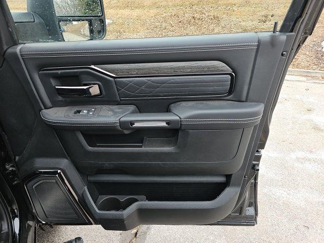2026 Ram 2500 Limited Mega Cab 4x4 6'4" Box