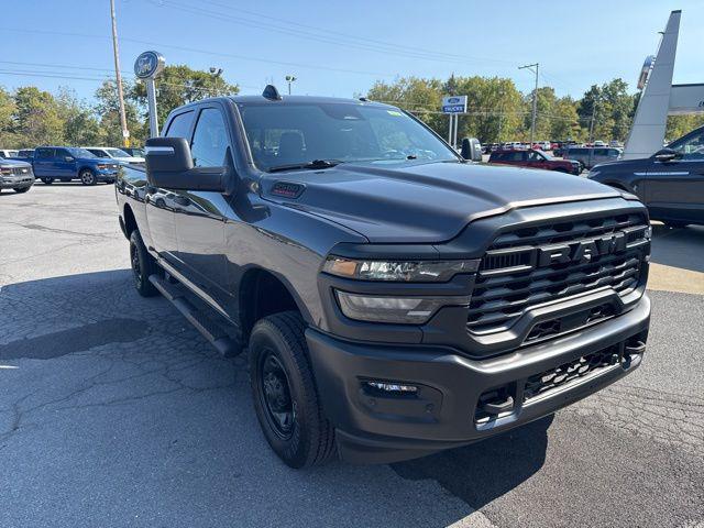 2025 RAM 2500 Tradesman Crew Cab 4x4 64 Box
