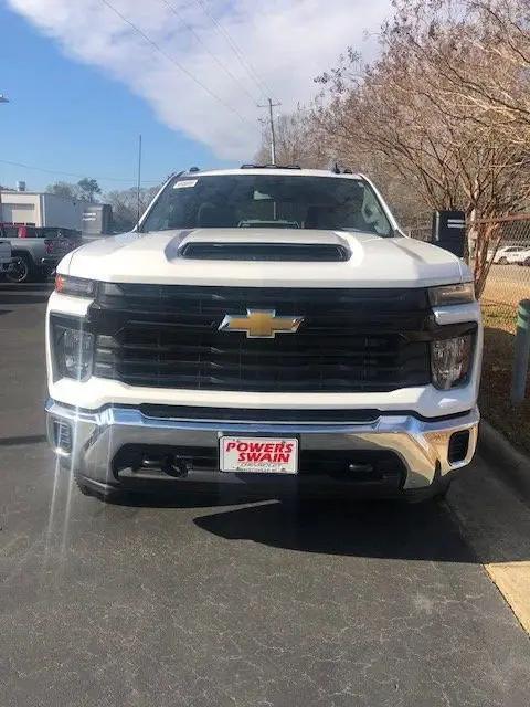 2026 Chevrolet Silverado 2500HD Crew Cab, Long Bed, WT, RWD