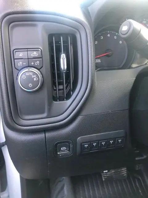 2026 Chevrolet Silverado 2500HD Crew Cab, Long Bed, WT, RWD