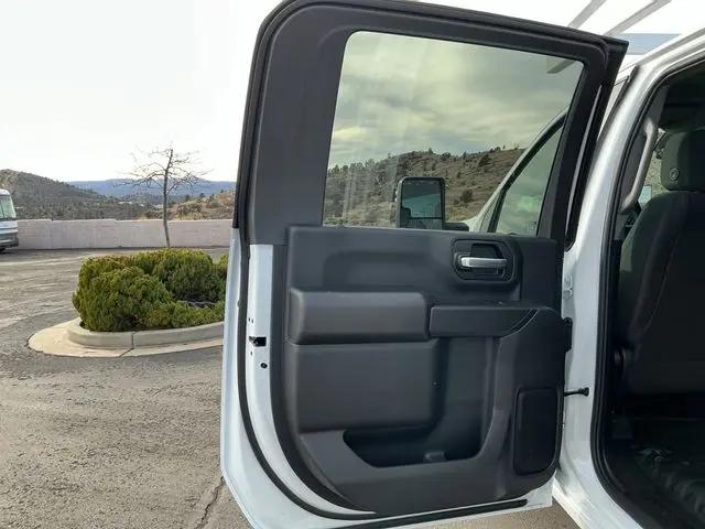 2026 Chevrolet Silverado 3500HD Work Truck