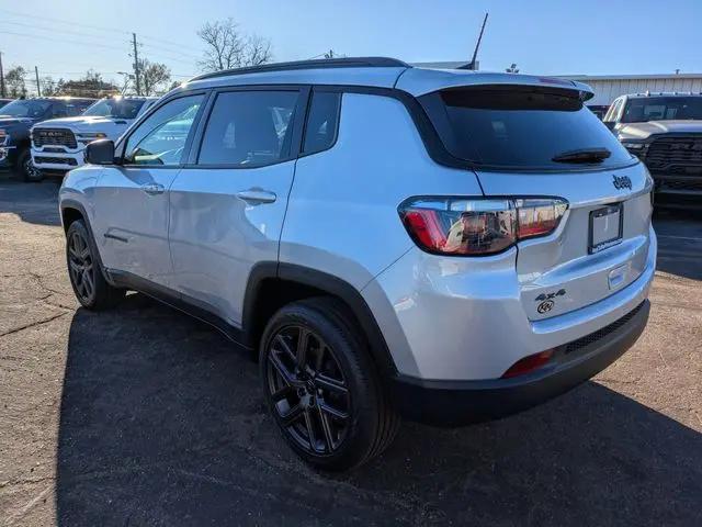 2026 Jeep Compass Latitude Altitude