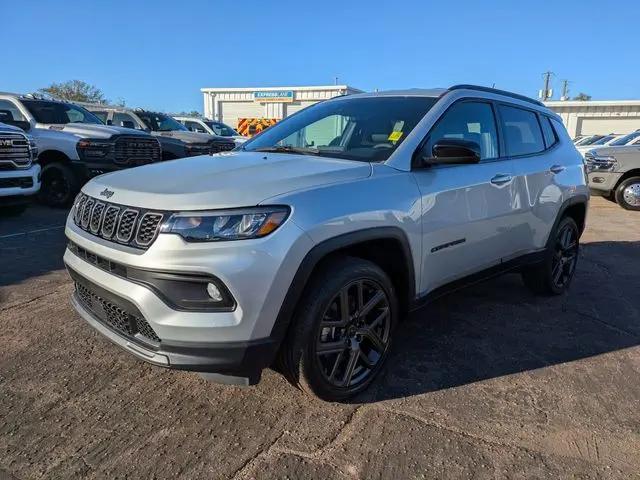 2026 Jeep Compass Latitude Altitude