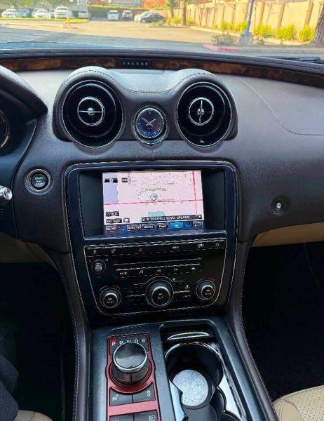 2011 Jaguar XJ XJ