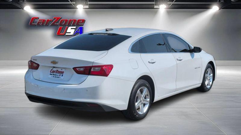 2021 Chevrolet Malibu FWD 1FL
