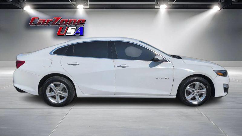 2021 Chevrolet Malibu FWD 1FL