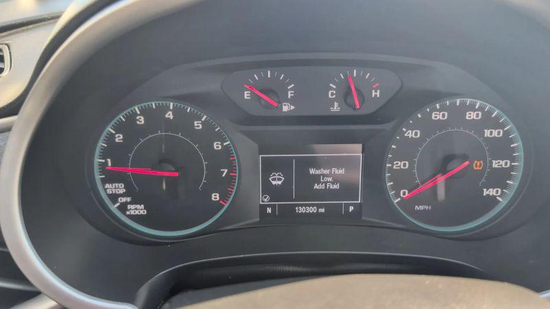 2021 Chevrolet Malibu FWD 1FL
