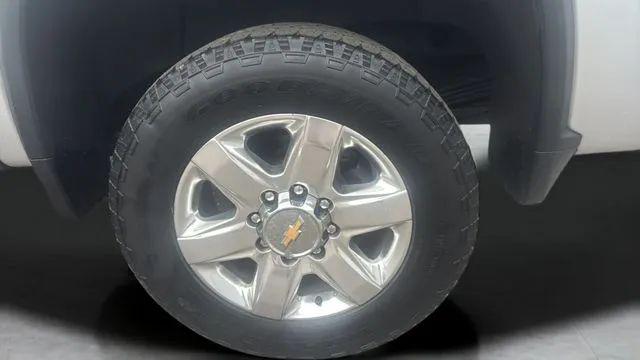 2021 Chevrolet Silverado 2500HD 4WD Crew Cab Standard Bed LTZ