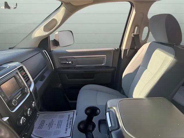 2022 Ram 1500 Classic SLT Quad Cab 4x4 6'4" Box