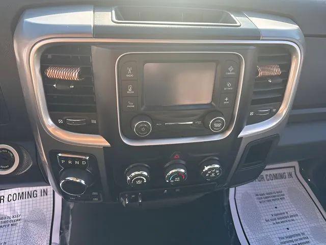 2022 Ram 1500 Classic SLT Quad Cab 4x4 6'4" Box