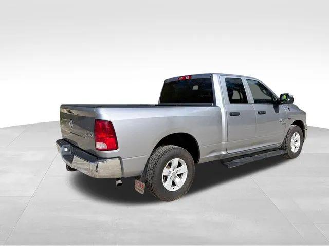 2022 Ram 1500 Classic SLT Quad Cab 4x4 6'4" Box