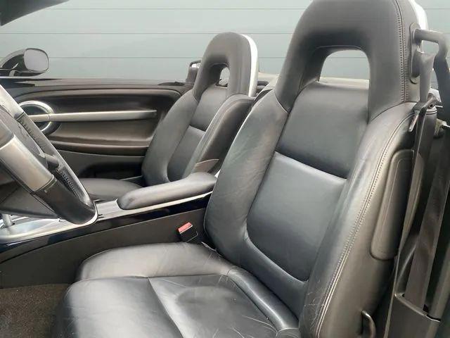 2004 Chevrolet SSR Base