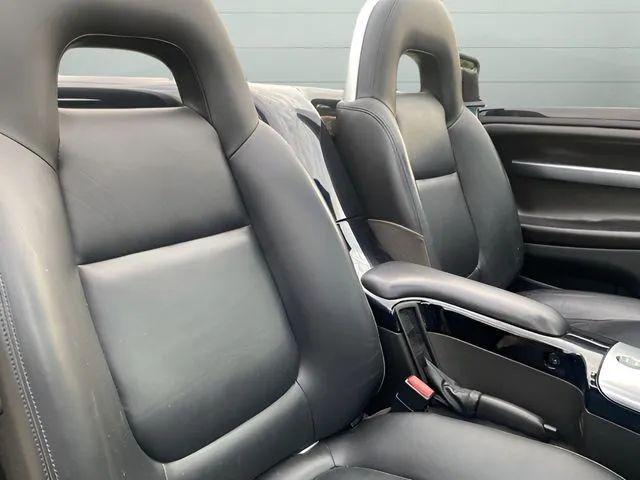 2004 Chevrolet SSR Base