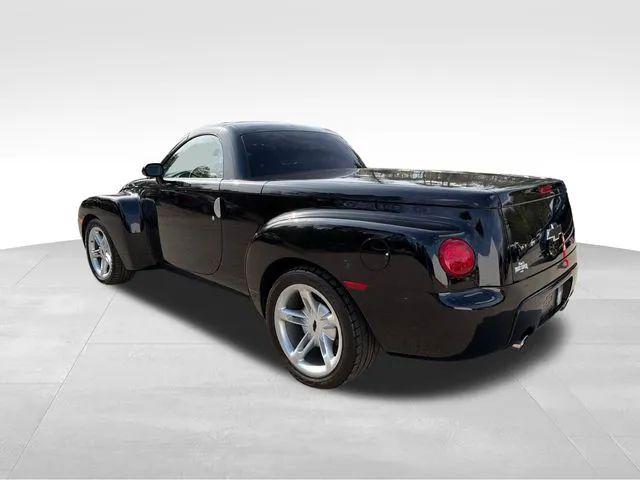 2004 Chevrolet SSR Base
