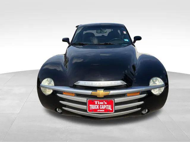 2004 Chevrolet SSR Base