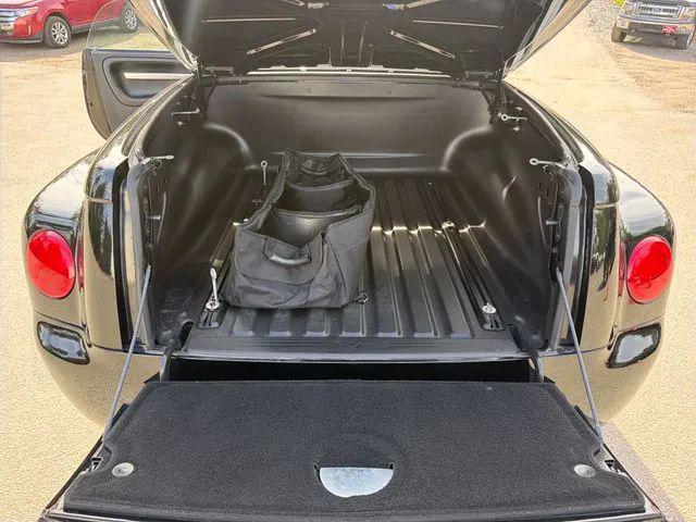 2004 Chevrolet SSR Base