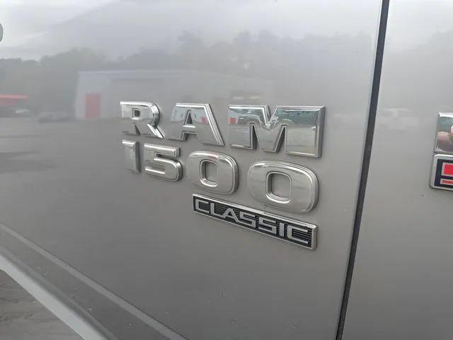 2022 Ram 1500 Classic SLT Quad Cab 4x4 6'4" Box