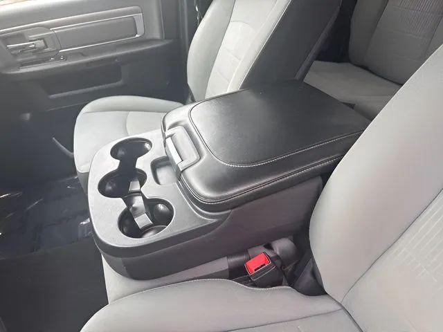 2022 Ram 1500 Classic SLT Quad Cab 4x4 6'4" Box