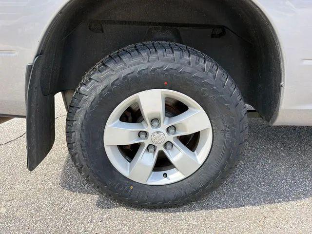 2022 Ram 1500 Classic SLT Quad Cab 4x4 6'4" Box