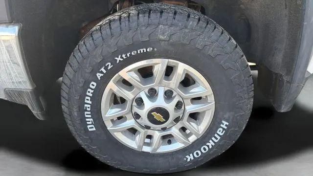 2020 Chevrolet Silverado 2500HD 4WD Crew Cab Standard Bed LT