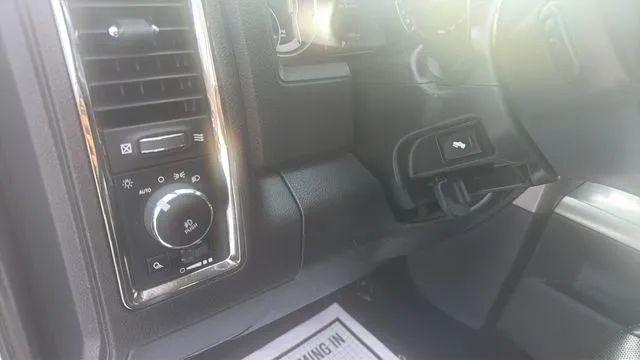 2018 Ram 1500 Sport Crew Cab 4x4 5'7" Box