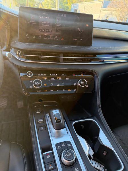 2023 INFINITI QX60 LUXE AWD