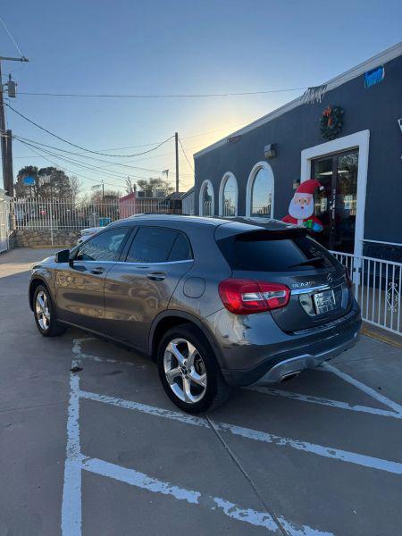 2018 Mercedes-Benz GLA-CLASS GLA 250 250