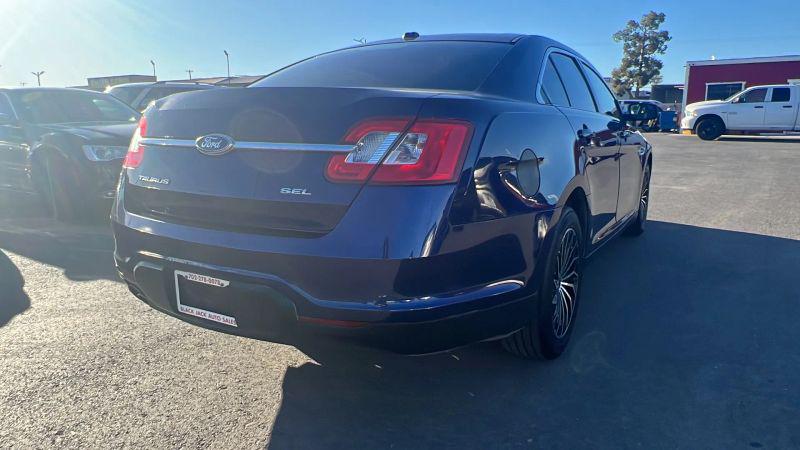 2011 Ford Taurus SEL