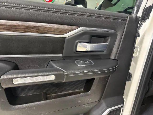 2019 Ram 2500 Laramie Crew Cab 4x4 8' Box