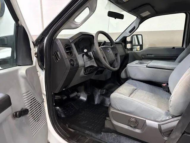 2011 Ford F-350 Base
