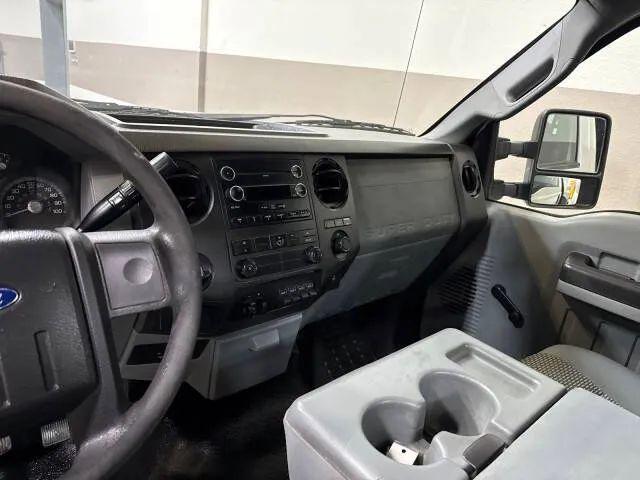 2011 Ford F-350 Base