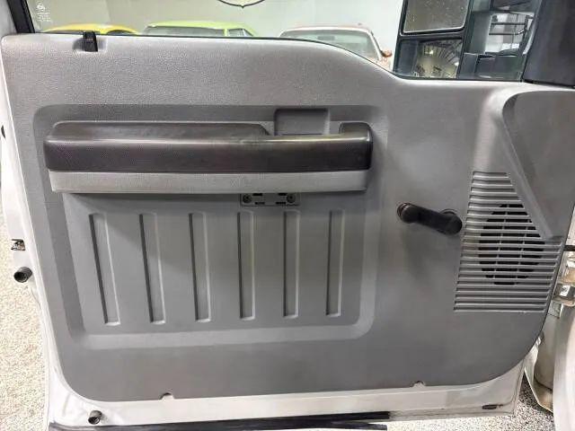 2011 Ford F-350 Base